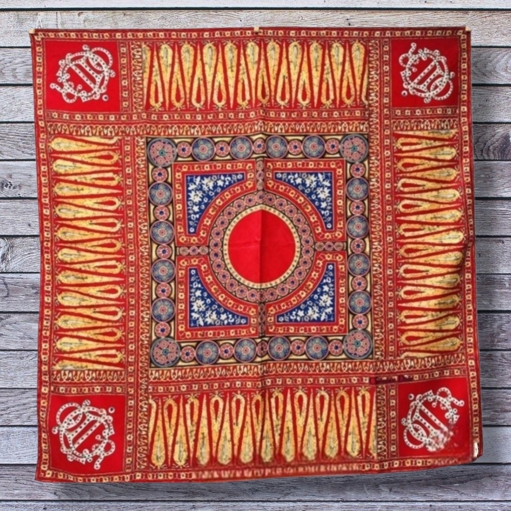 DIOR Vintage Red, Gold & Blue Silk Scarf - Intricate Hand Rolled Edges 90 Square - Picture 12 of 13